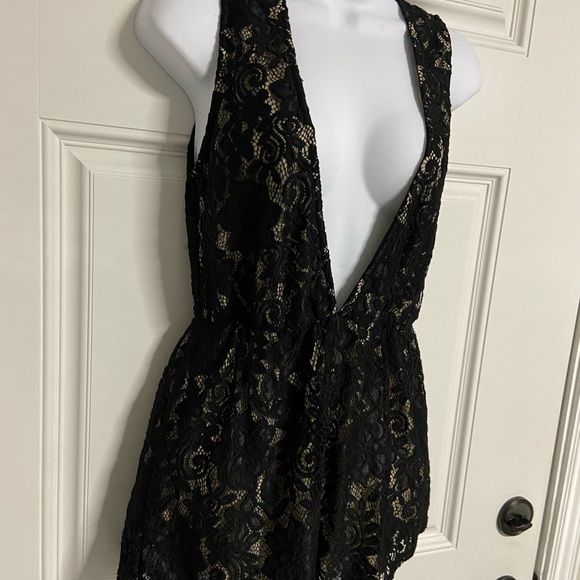 U- HERS & MINE Deep-V Laced Romper - Picture 4 of 8